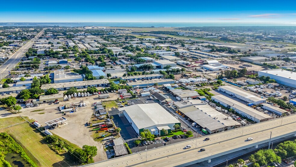 More Photos Of 4677 118th Ave N, Clearwater Manufacturing For Sale