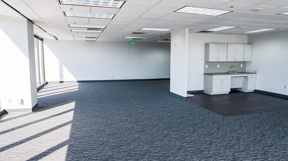 More Photos Of 300 N Coit Rd, Richardson Office For Sale