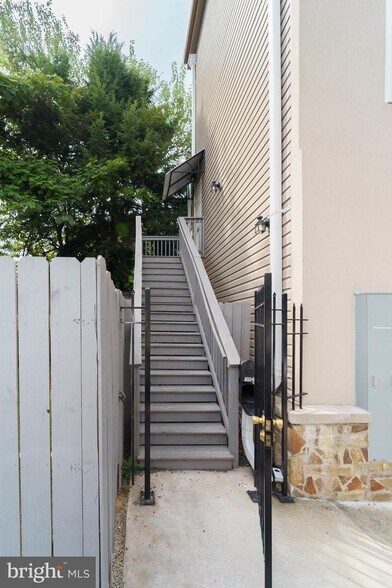 More Photos Of 1500 Ogden St NW, Washington Storefront Retail Residential For Sale