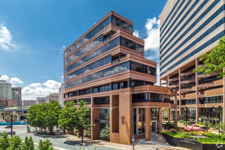 More Photos Of 8405 Colesville Rd, Silver Spring Unknown For Lease