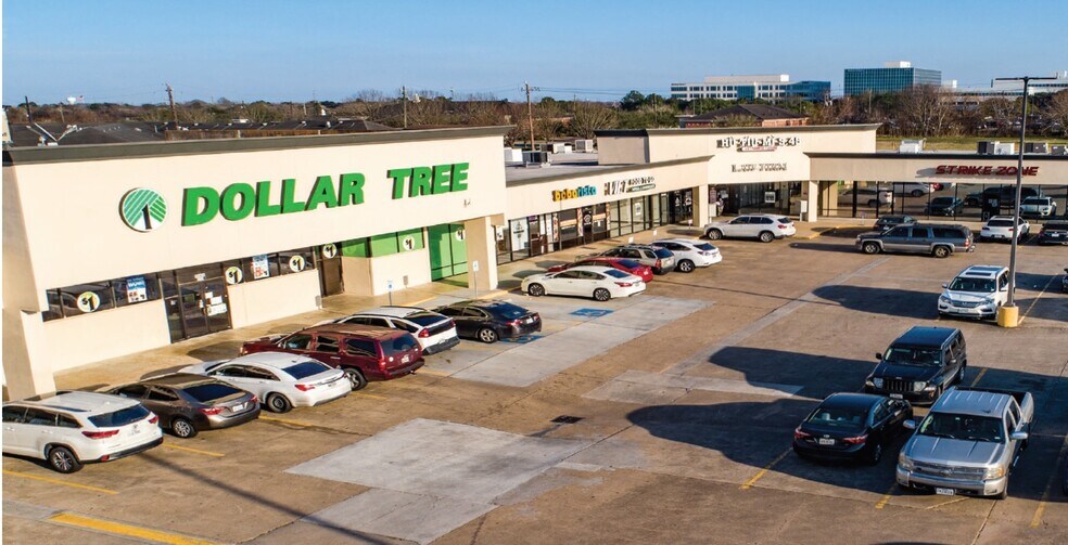 Primary Photo Of 10902-10904 Scarsdale Blvd, Houston Unknown For Sale