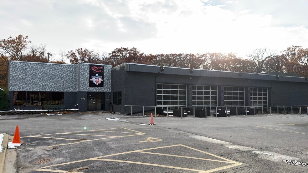 More Photos Of 106 N Main St, Glenwood Restaurant For Sale