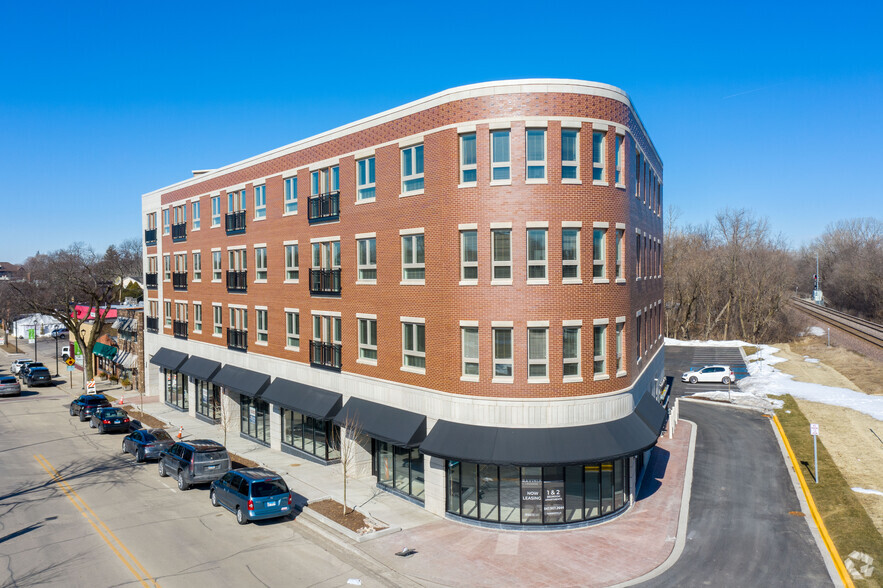 Primary Photo Of 515-555 Roger Williams Ave, Highland Park Apartments For Lease