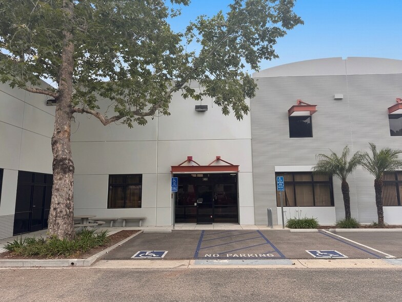 More Photos Of 1401 Stellar Dr, Oxnard Manufacturing For Lease