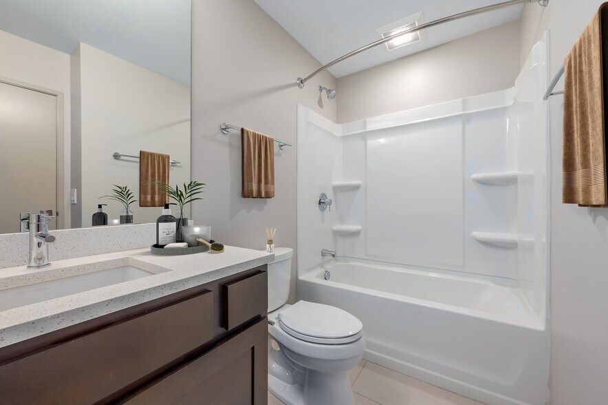 More Photos Of 99 W Saint Clair Ave, Cleveland Apartments For Lease