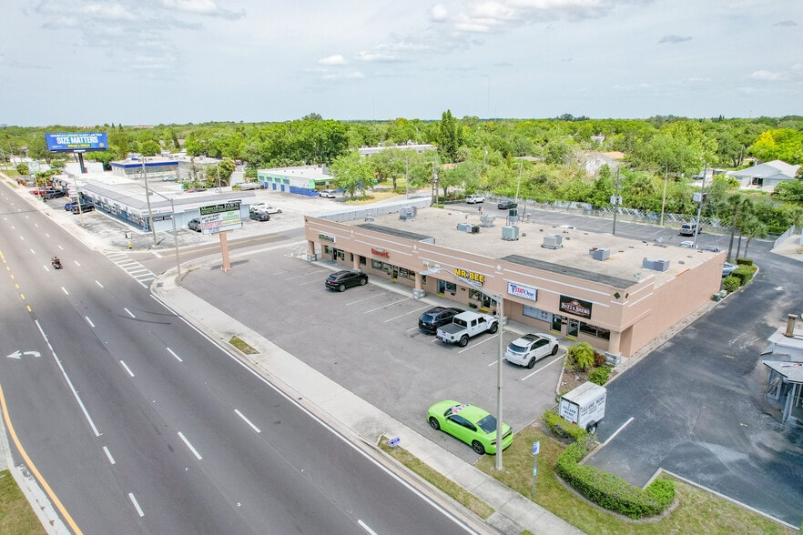 More Photos Of 9025-9097 Park Blvd, Seminole Unknown For Lease