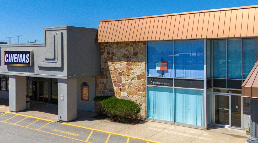 More Photos Of 1925-2141 S Main St, Morton Unknown For Lease