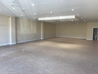 More Photos Of 3430 Merrick Rd, Seaford Storefront For Lease