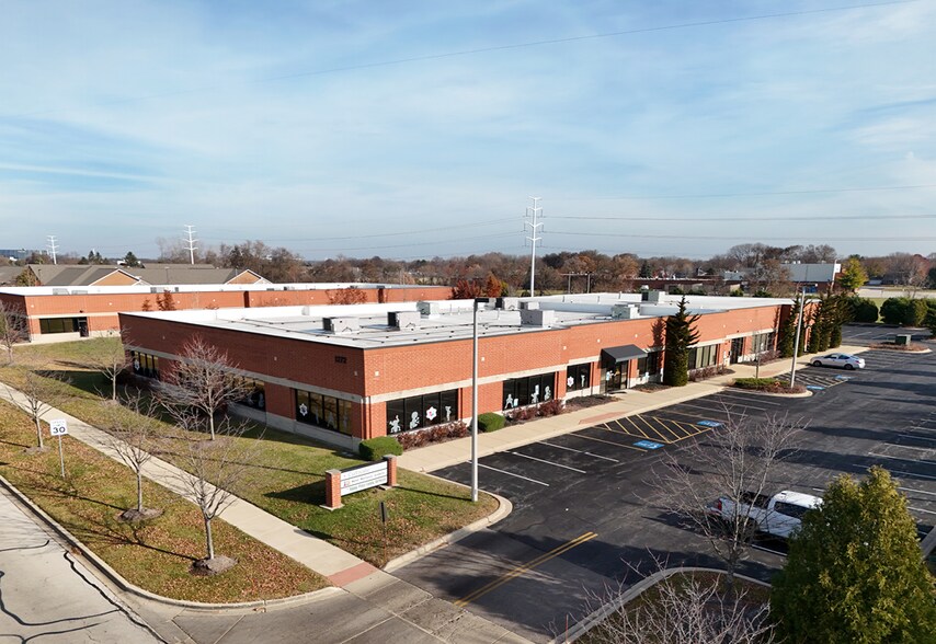 More Photos Of 1272 Bond St, Naperville Office For Sale