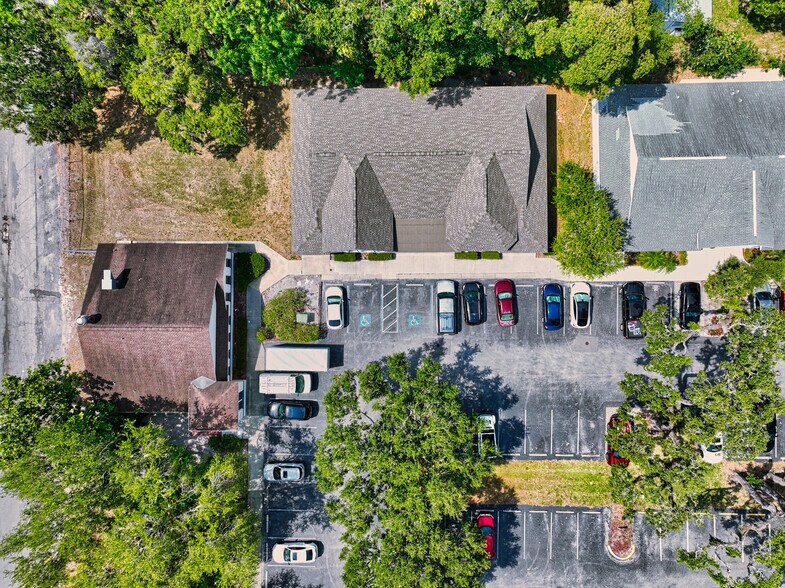 More Photos Of 4426-4428 5th W st, Bradenton Medical For Sale