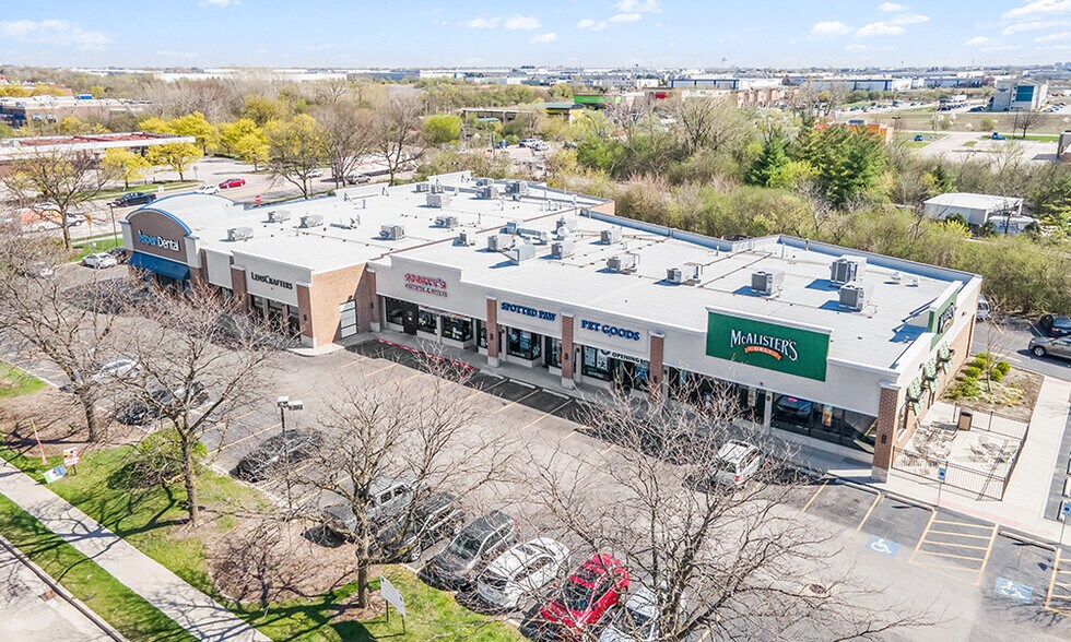 More Photos Of 440-450 Army Trail Rd, Bloomingdale Freestanding For Lease