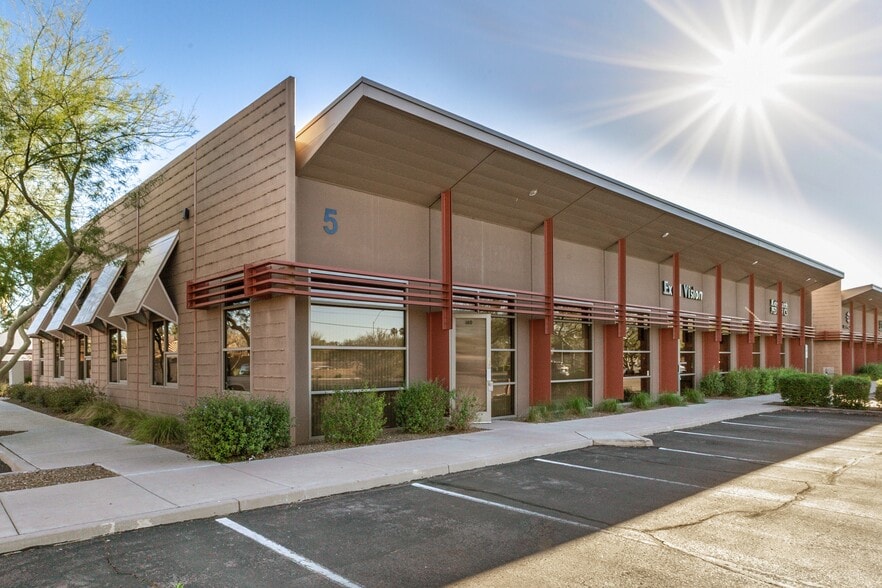 Primary Photo Of 5425 E Bell Rd, Scottsdale Medical For Lease