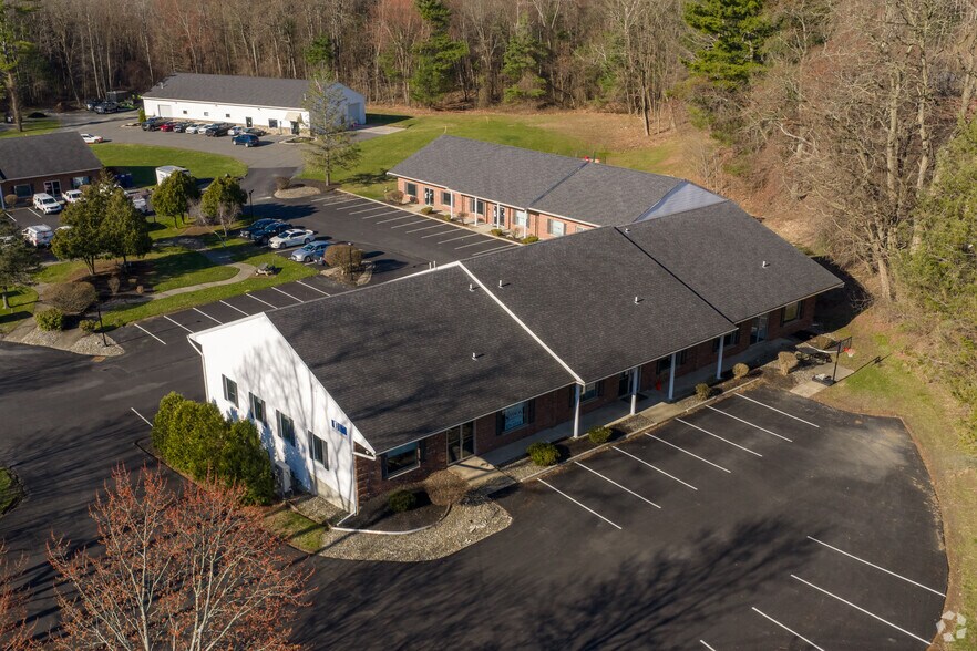 More Photos Of 1580 Columbia Tpke, Castleton On Hudson Office For Lease
