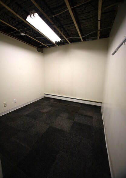 More Photos Of 326 Springside Ave, Pittsfield Office For Lease