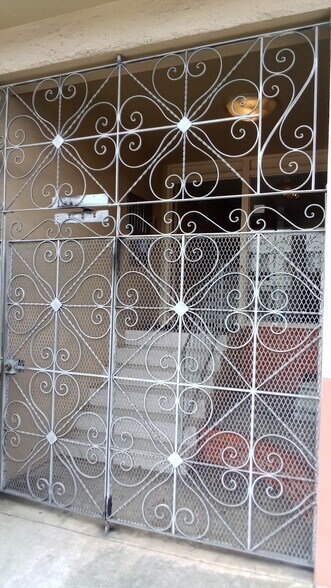 More Photos Of 5625 Mission St, San Francisco Multifamily For Sale