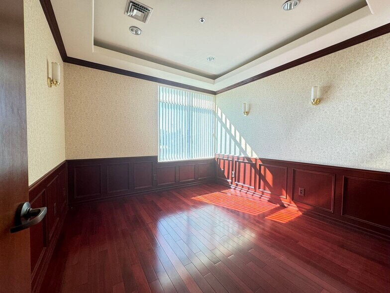 More Photos Of 2707 E Valley Blvd, West Covina Medical For Sale