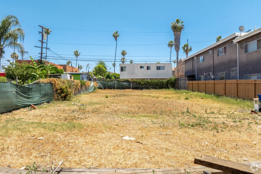 More Photos Of 1420 S Cochran Ave, Los Angeles Land For Sale