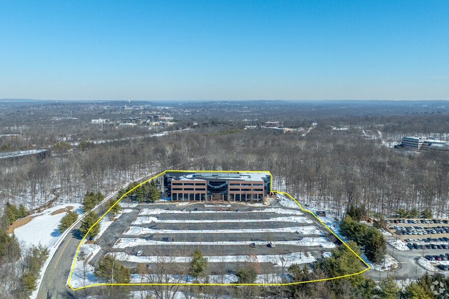 More Photos Of 120 Mountainview Blvd, Basking Ridge Office For Sale
