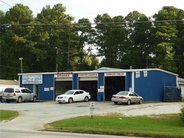 More Photos Of 4513 Covington Hwy, Decatur Auto Repair For Lease