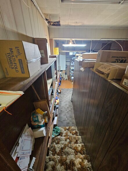 More Photos Of 1813 Main St, Northampton General Retail For Lease