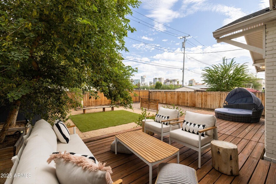 More Photos Of 829 N 8th Ave, Phoenix Multifamily For Sale