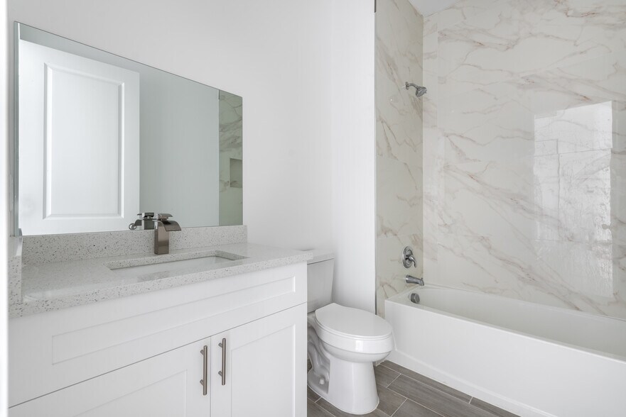 More Photos Of 260 Rotonda Blvd W, Rotonda West Apartments For Sale