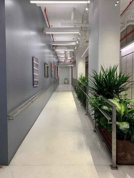 More Photos Of 630 Flushing Ave, Brooklyn Light Manufacturing For Lease