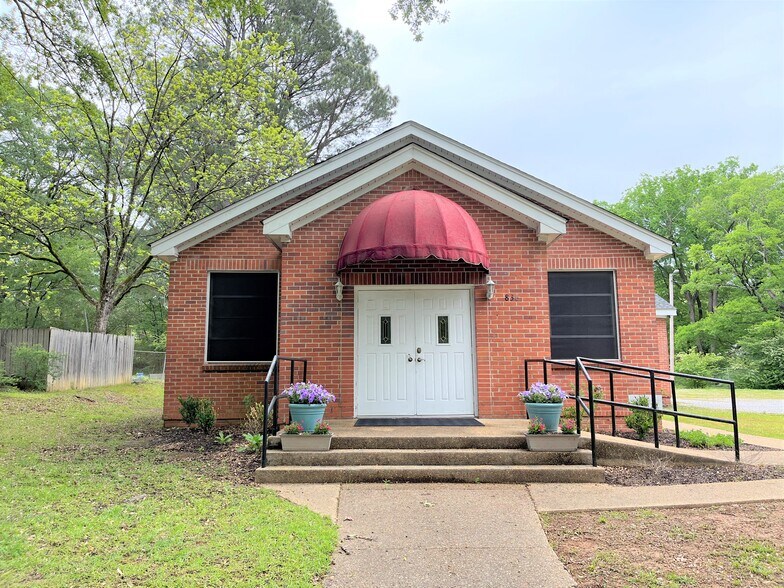 More Photos Of 836 Chester Ave, Tupelo Religious Facility For Sale