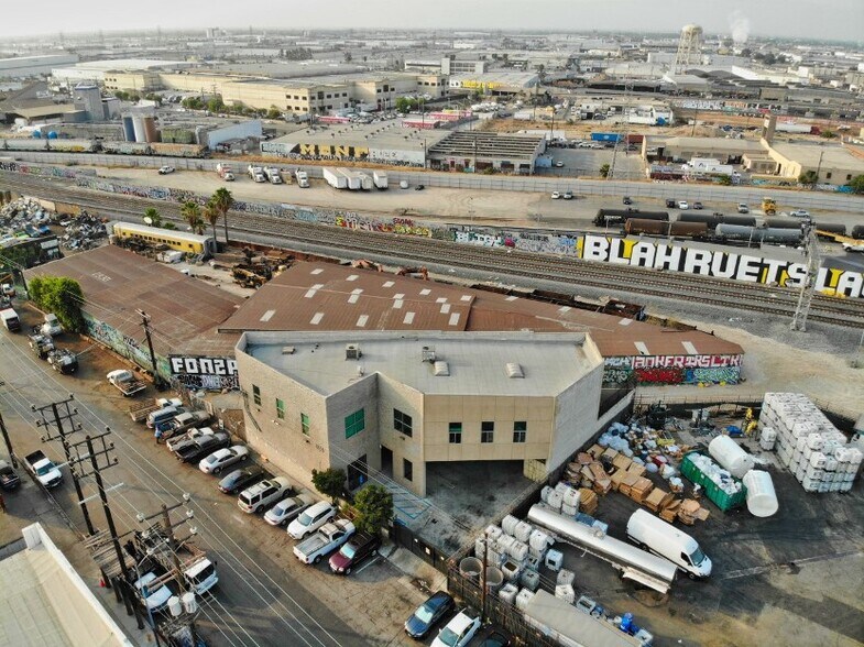 More Photos Of 2890 E Pico Blvd, Los Angeles Light Distribution For Lease