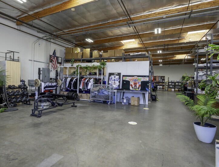 More Photos Of 7734 Formula Pl, San Diego Manufacturing For Sale