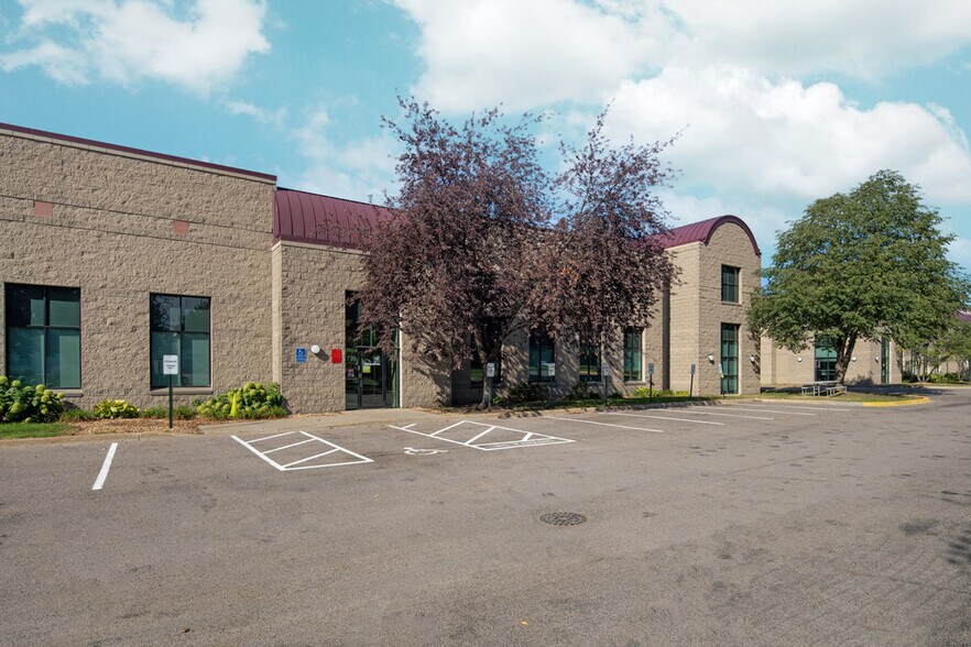 More Photos Of 723-739 Kasota Ave SE, Minneapolis Light Manufacturing For Lease