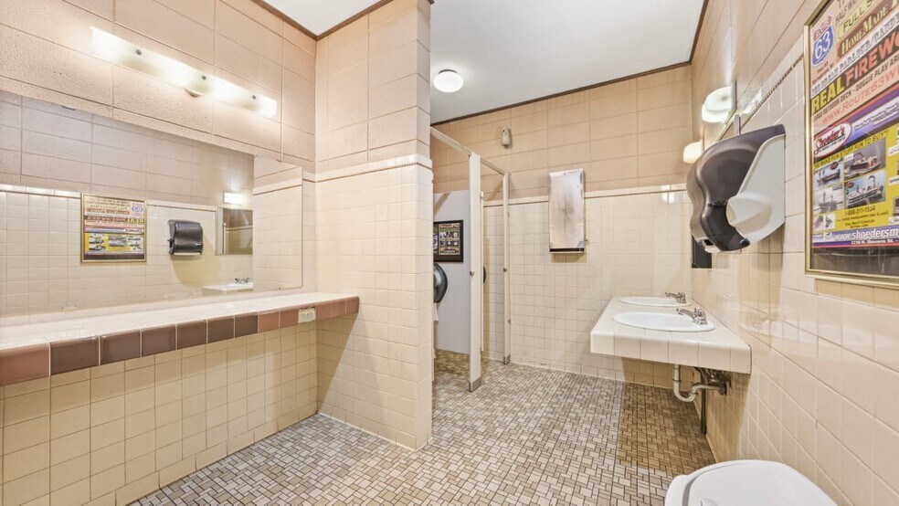 More Photos Of 210 Superior Ave, Tomah Bowling Alley For Sale