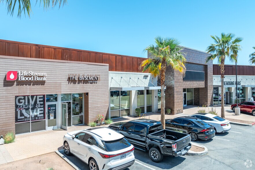 More Photos Of 42250-42560 Bob Hope Dr, Rancho Mirage Unknown For Lease