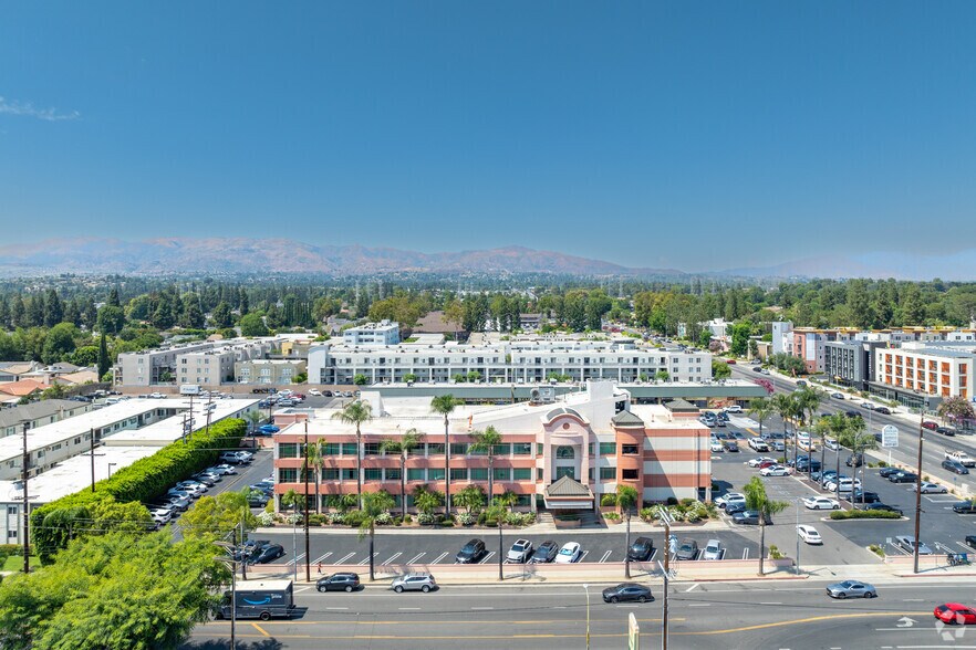 More Photos Of 9535 Reseda Blvd, Northridge Medical For Lease