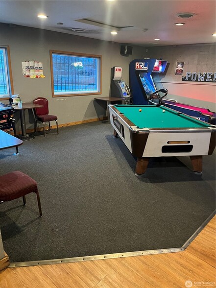 More Photos Of 16701 Pacific Ave S, Spanaway Bar For Sale