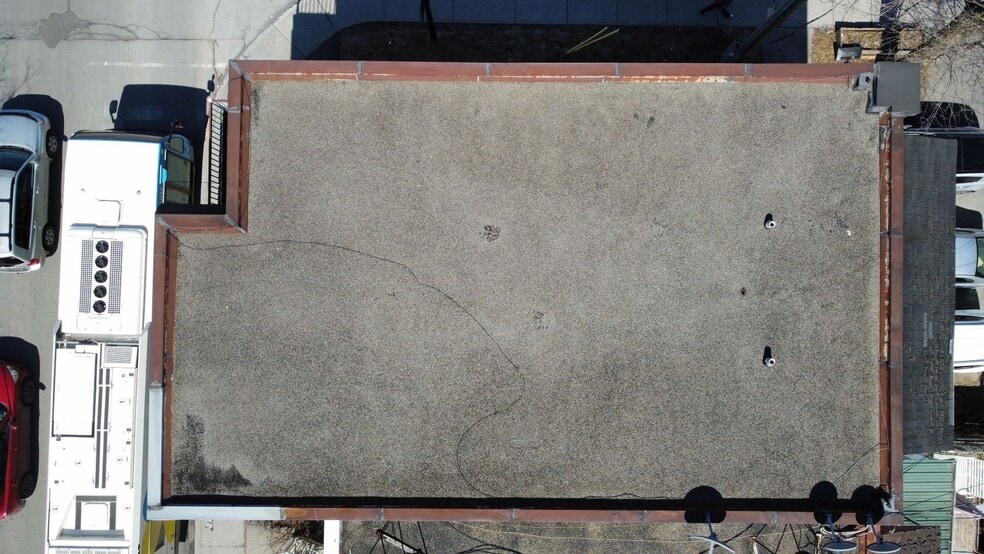 More Photos Of 8294-8298 Rue Hochelaga, Montréal Apartments For Sale