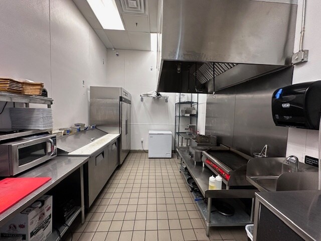 More Photos Of 5255 S Decatur Blvd, Las Vegas General Retail For Lease