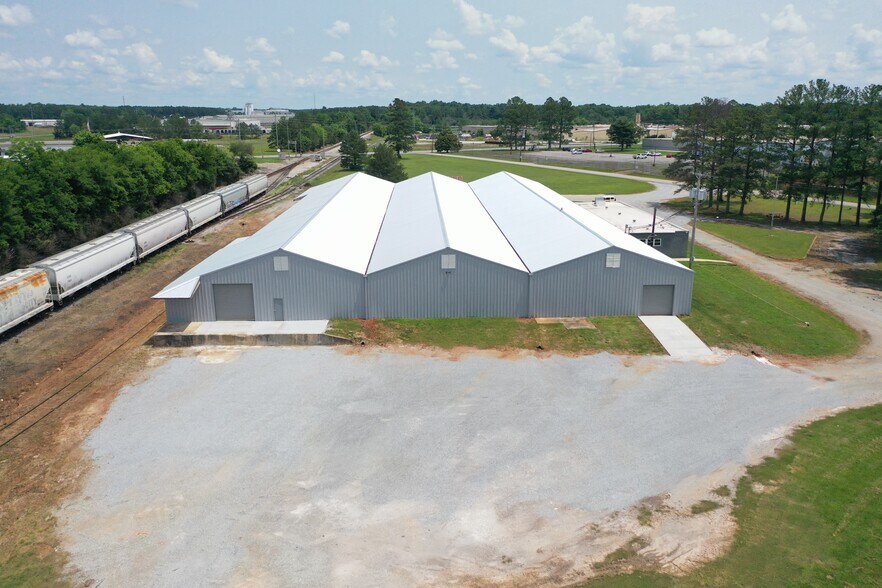 More Photos Of 1313 Frazier St, Athens Warehouse For Sale