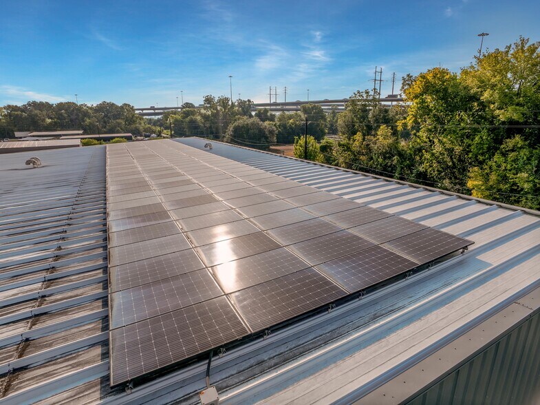 More Photos Of 5939 Albert Dr, Humble Light Distribution For Sale