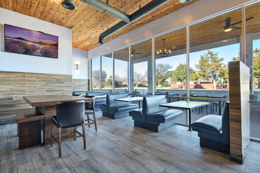 More Photos Of 4717 Gus Thomasson Rd, Mesquite Restaurant For Sale