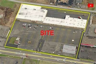 More Photos Of 5897-5921 S Transit Rd, Lockport Department Store For Lease