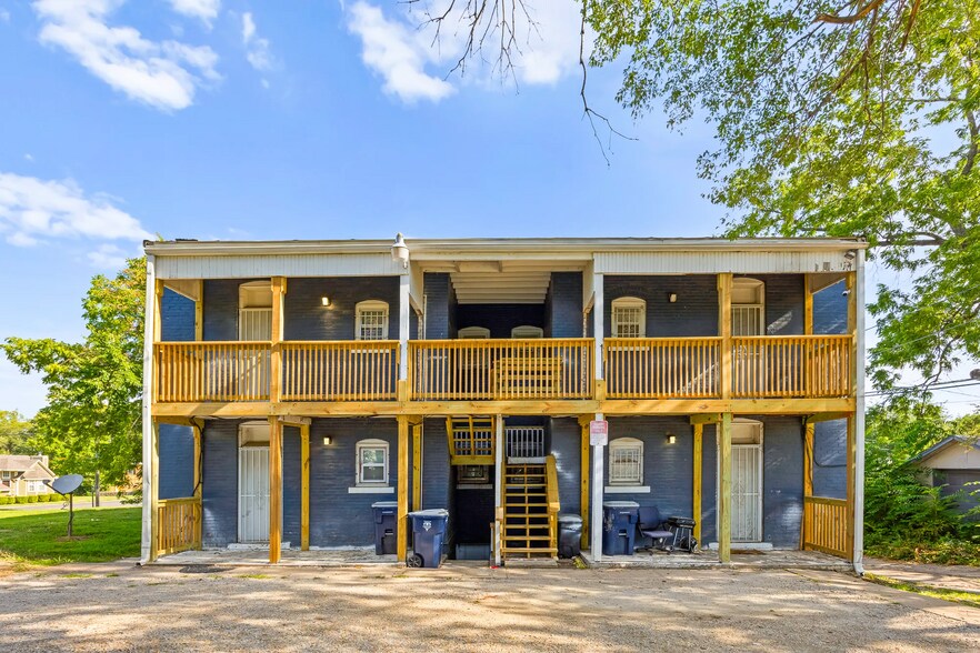 More Photos Of 2207 E 24th Ter, Kansas City Apartments For Sale