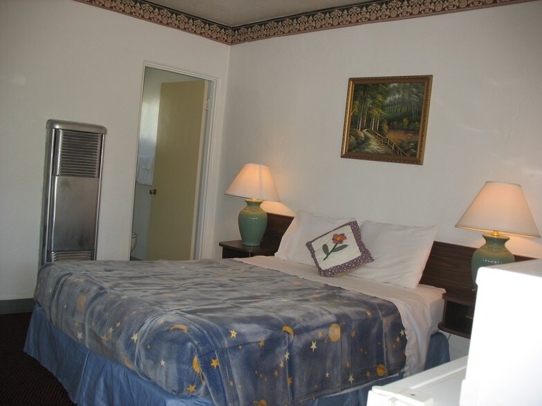 More Photos Of 1627 SE Stephens St, Roseburg Hotel For Sale