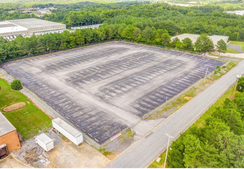 Primary Photo Of 3355 Blake Dr, Dalton Land For Lease