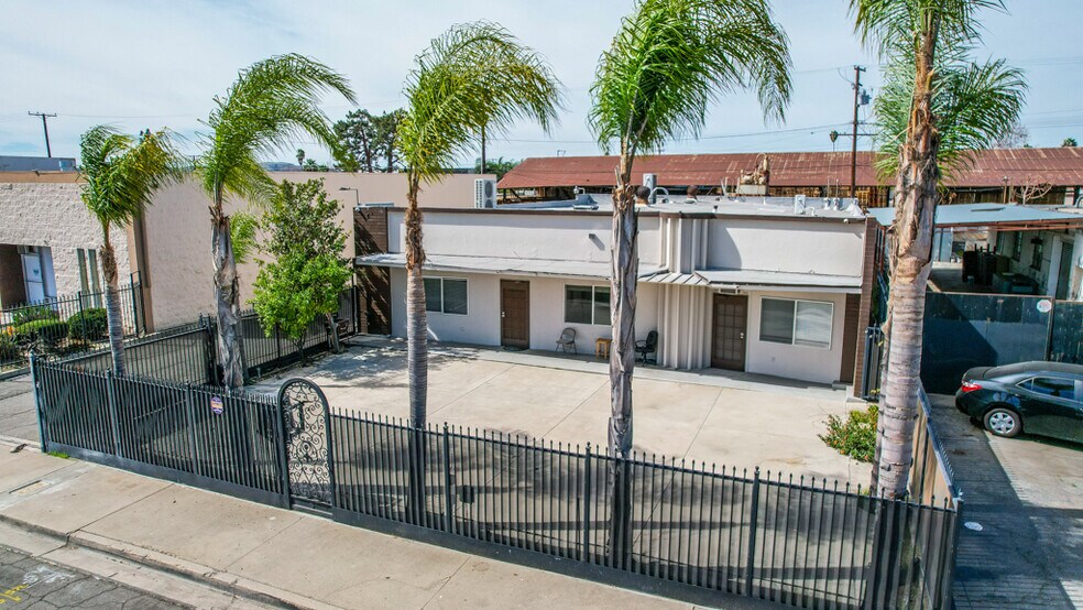 More Photos Of 343 N Clark Ave, Pomona Warehouse For Sale