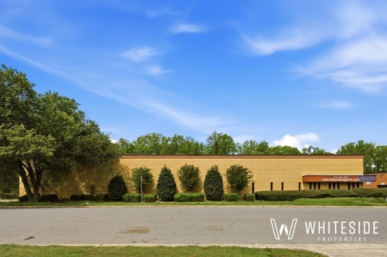 Primary Photo Of 2940 Interstate St, Charlotte Warehouse For Lease