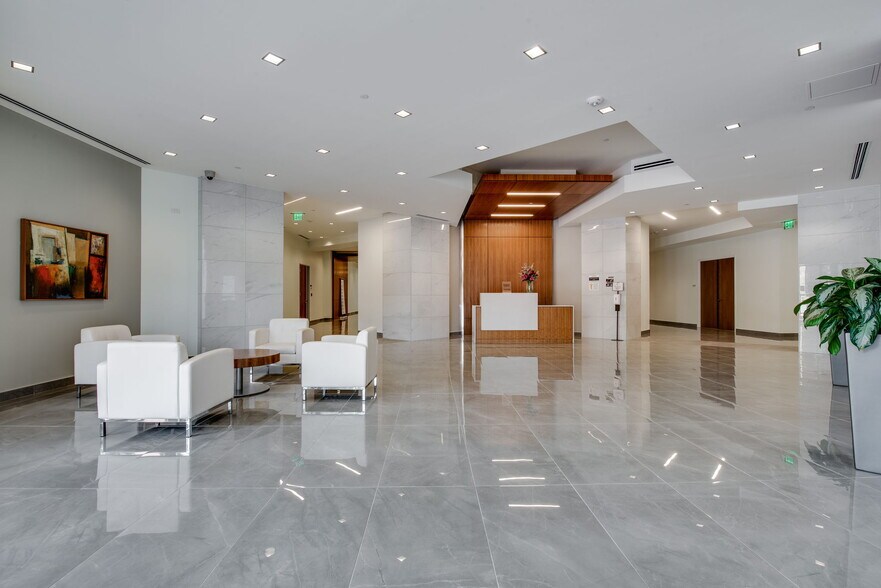 More Photos Of 14131 Midway Rd, Addison Office For Lease