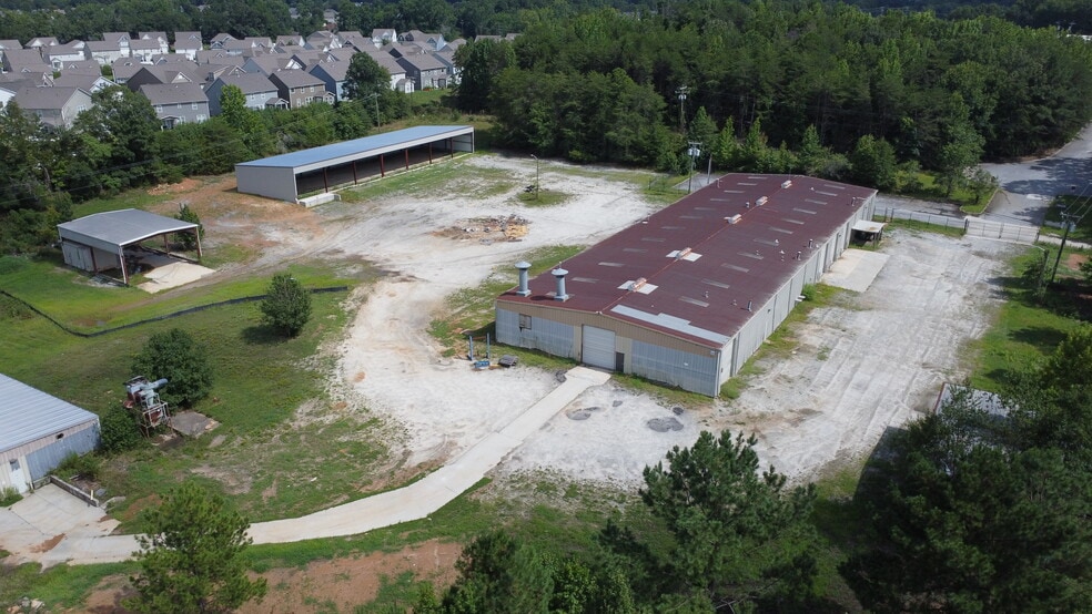 More Photos Of 122 Pride Dr, Simpsonville Manufacturing For Lease