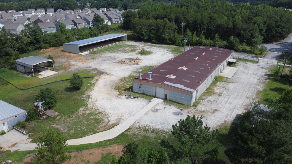 More Photos Of 122 Pride Dr, Simpsonville Manufacturing For Lease