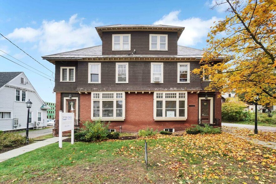 More Photos Of 10-12 Pearl St, Essex Junction Office Residential For Sale